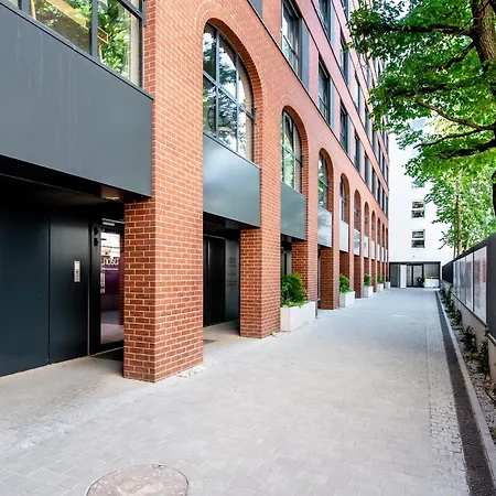 Super-apartamenty Vip Jacuzzi Iv *