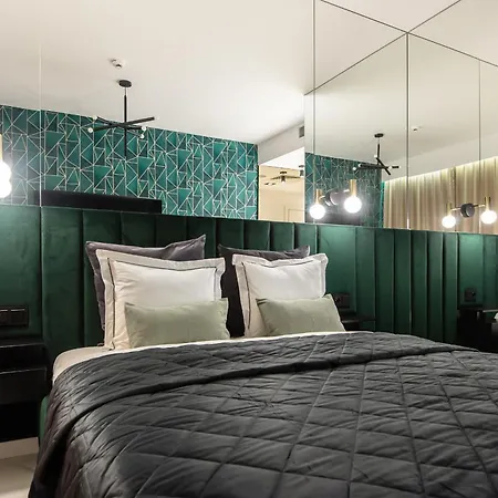 Super-apartamenty Vip Jacuzzi Iv *