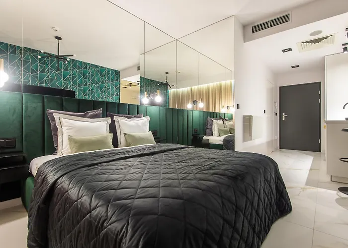 Апартаменты Super-apartamenty Vip Jacuzzi Iv